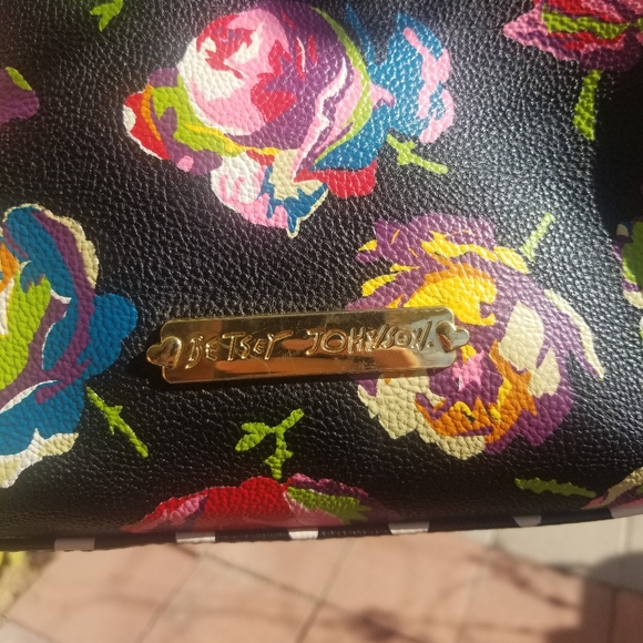 Betsey Johnson Floral Handbag - Picture 3 of 5